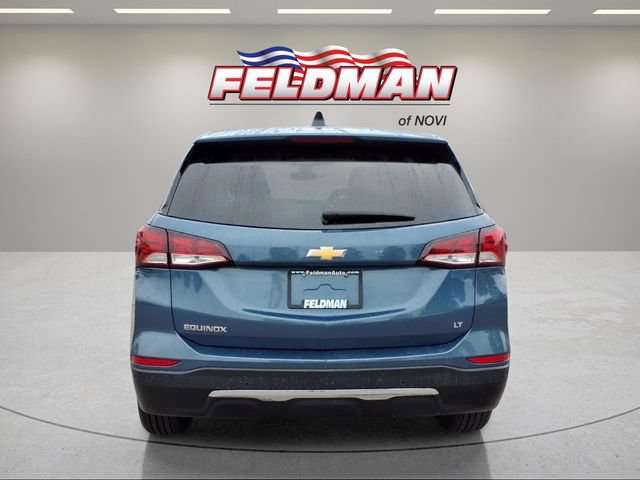Used 2024 Chevrolet Equinox LT w/ LPO, Floor Liner Package FWD image 4