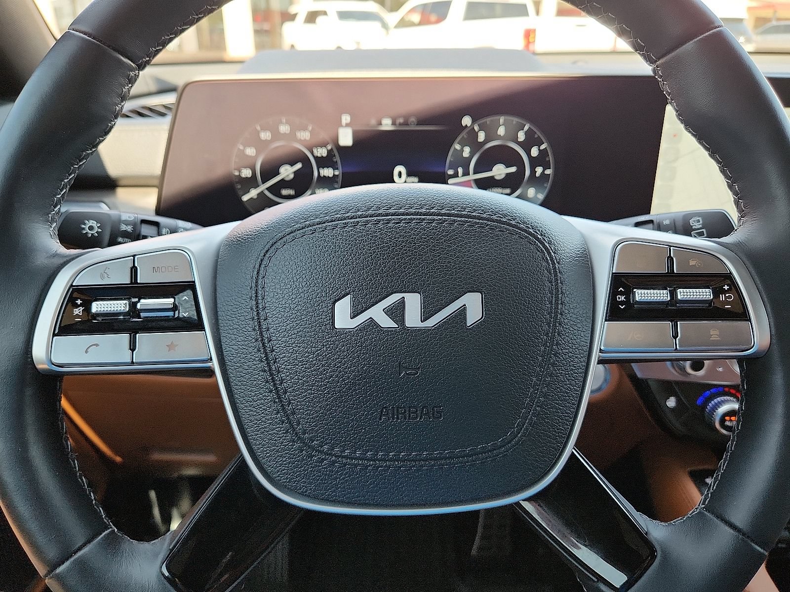 Used 2025 Kia Telluride SX X-Line AWD/4WD image 25