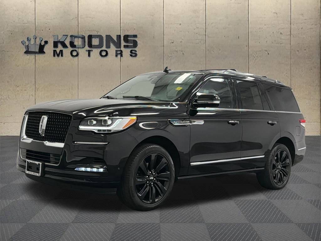 Used 2024 Lincoln Navigator Reserve w/ Monochromatic Package video 1