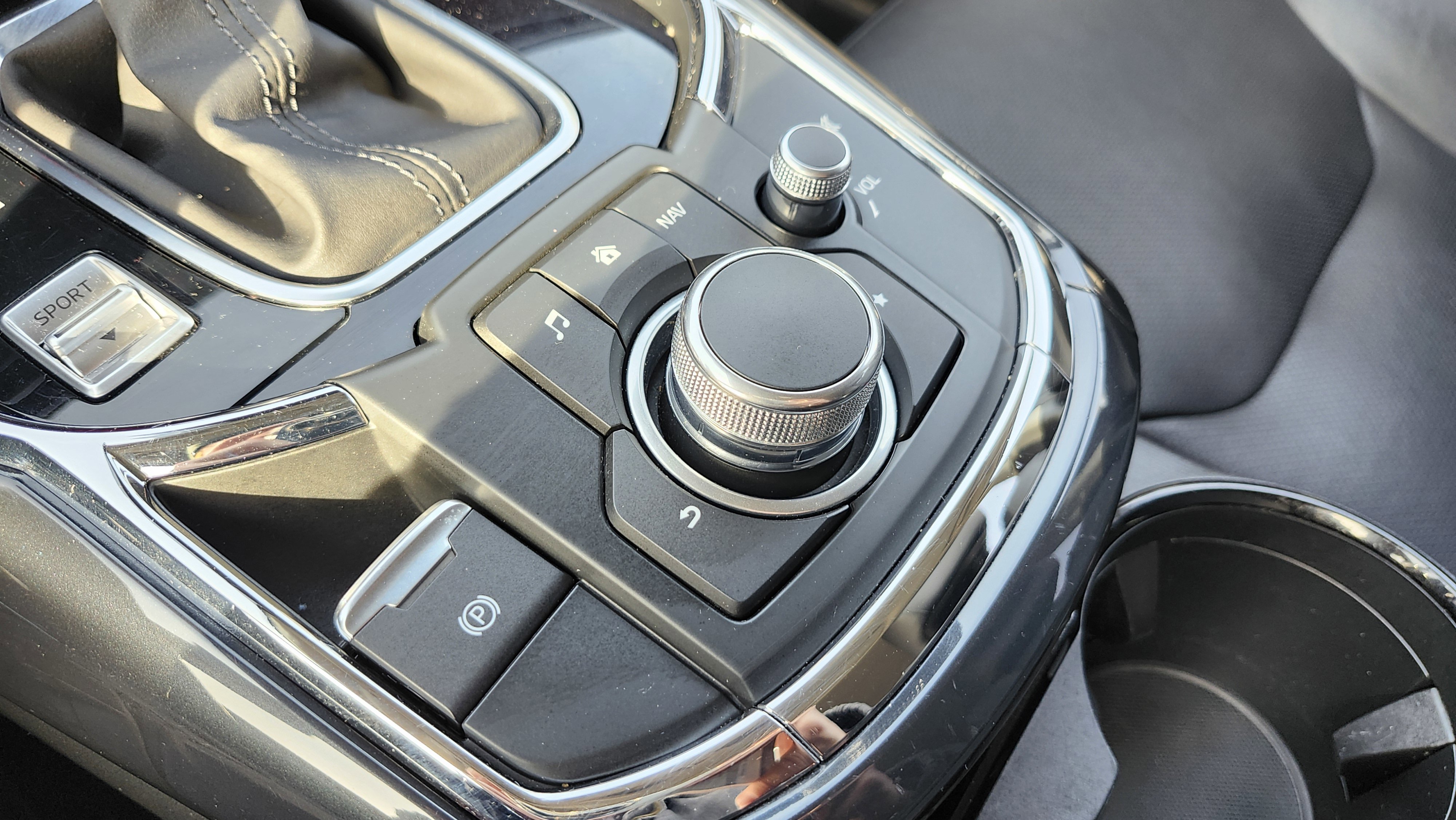 Used 2019 MAZDA CX-9 Touring w/ Touring Premium Package image 9