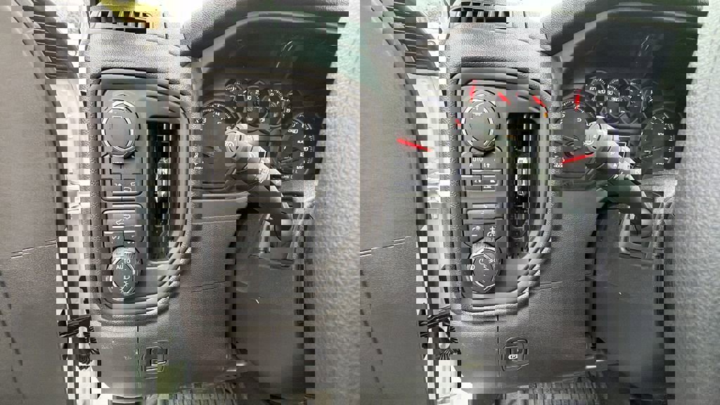 New 2026 Chevrolet Silverado 1500 W/T image 18