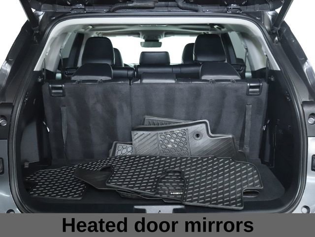 Used 2023 Toyota Highlander Limited image 22