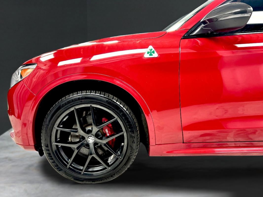 Used 2020 Alfa Romeo Stelvio Ti w/ Nero Edizione AWD/4WD image 41