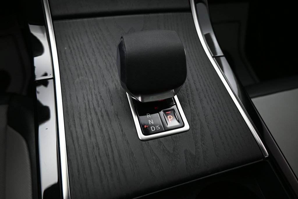 Used 2025 Land Rover Range Rover Velar Dynamic SE AWD/4WD image 20
