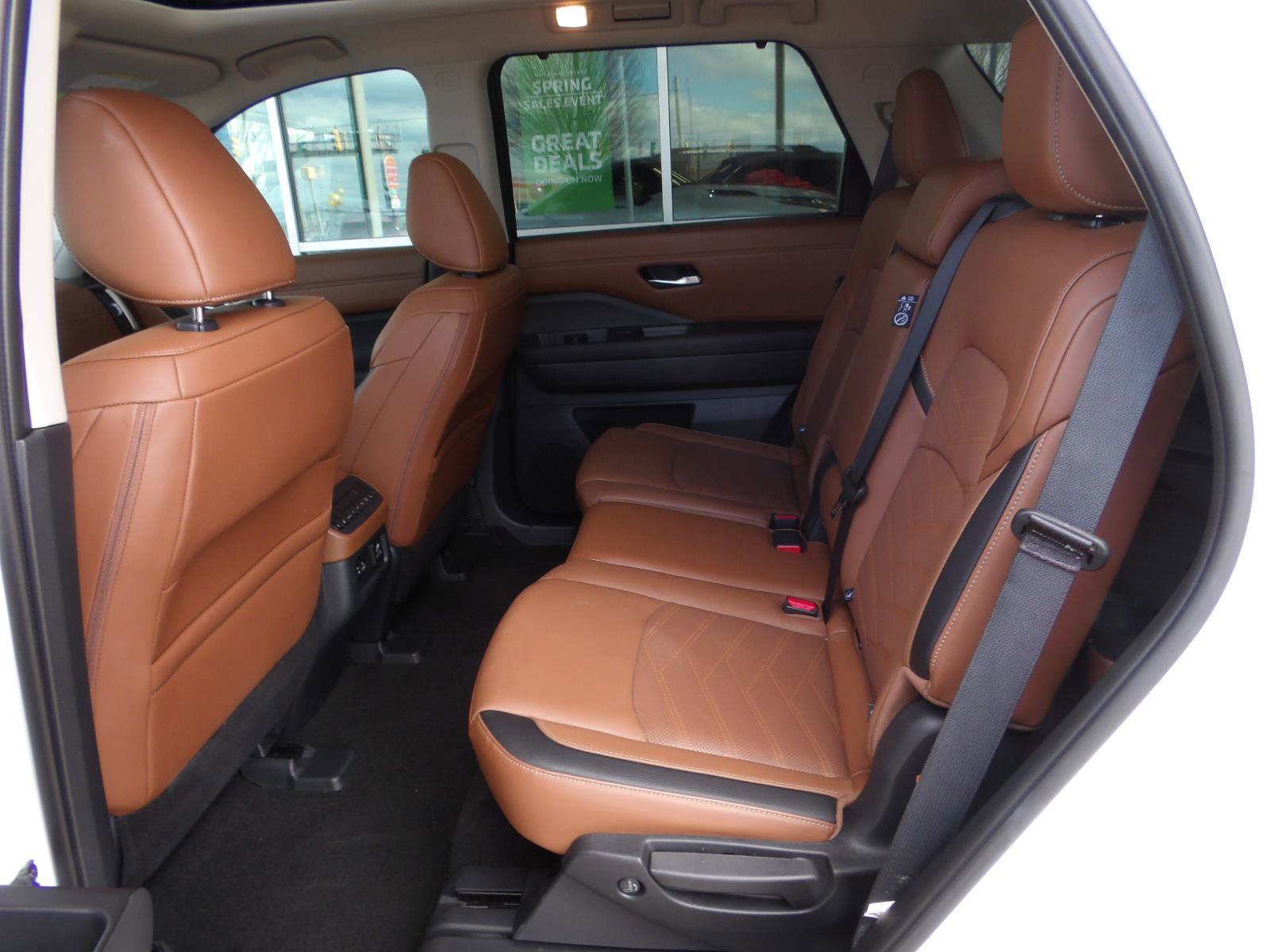 Certified 2025 Nissan Pathfinder Platinum w/ Cargo Package image 20