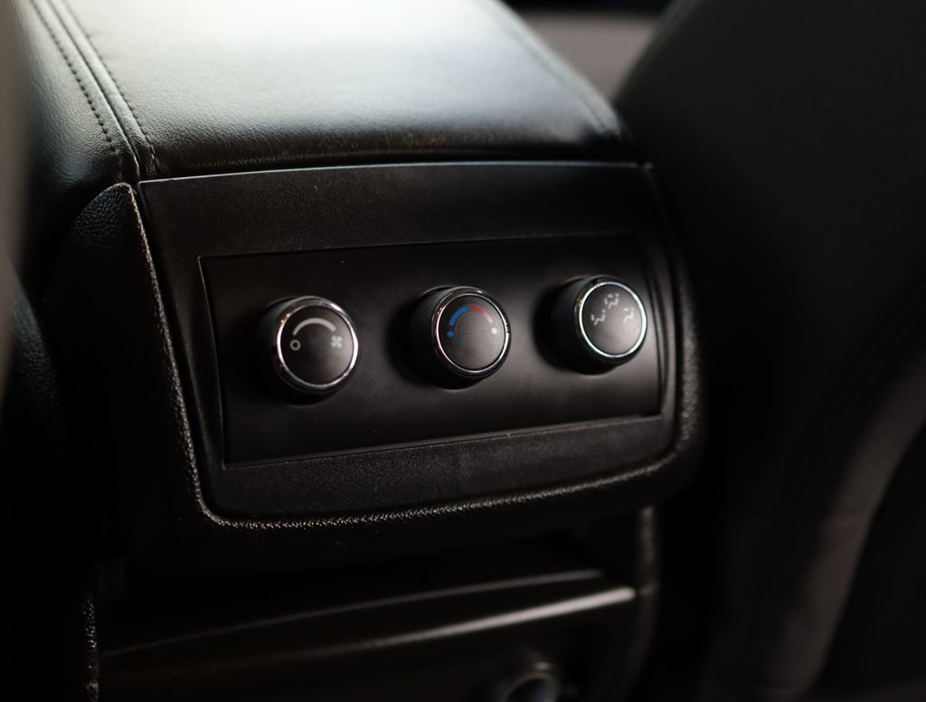 Used 2012 GMC Acadia SL w/ Preferred Package image 21