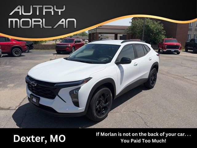 New 2026 Chevrolet Trax LT FWD image 1