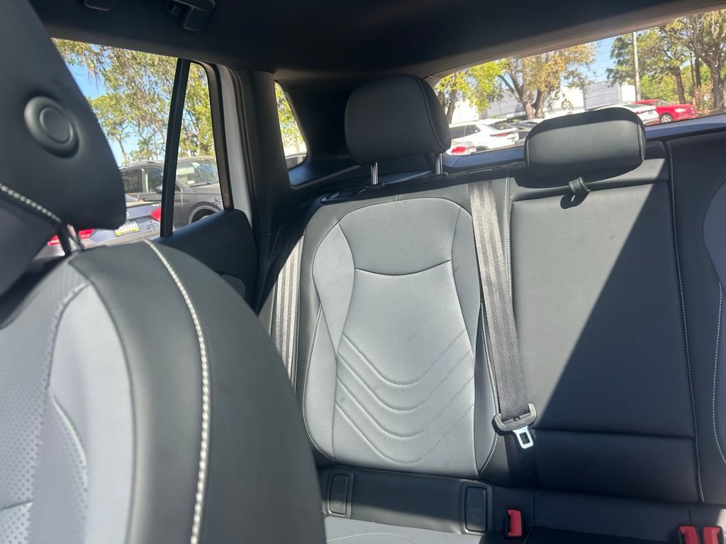 New 2026 Volkswagen Tiguan SE R-Line FWD image 12
