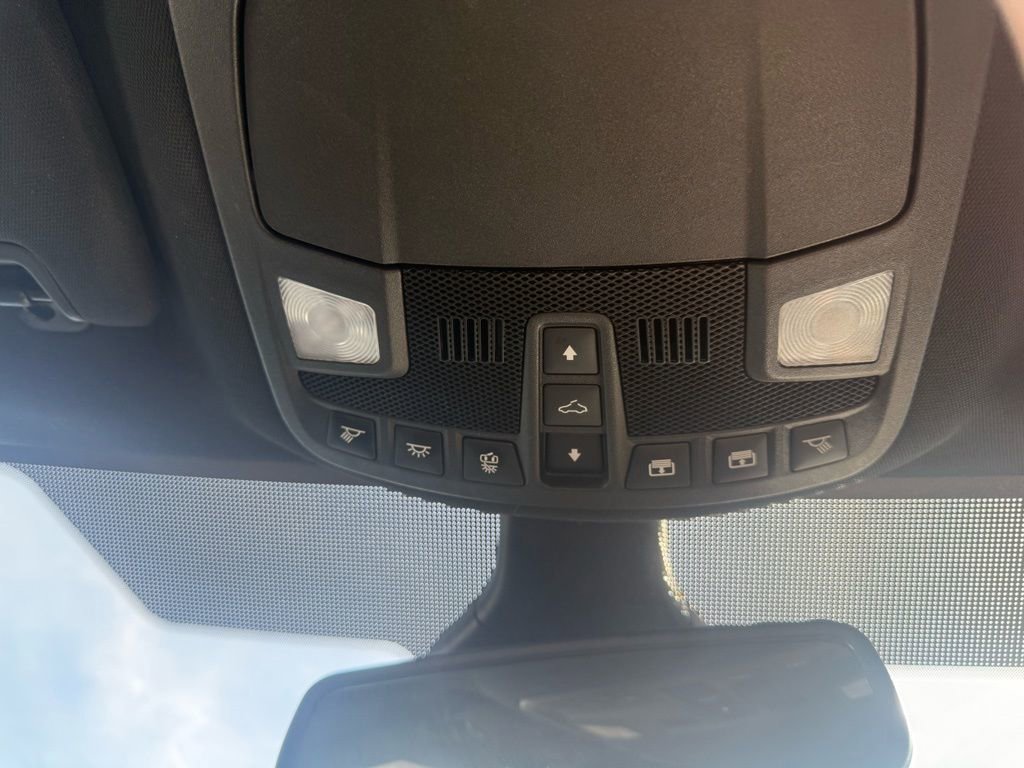 Used 2022 Ford Edge ST w/ Equipment Group 401A image 38