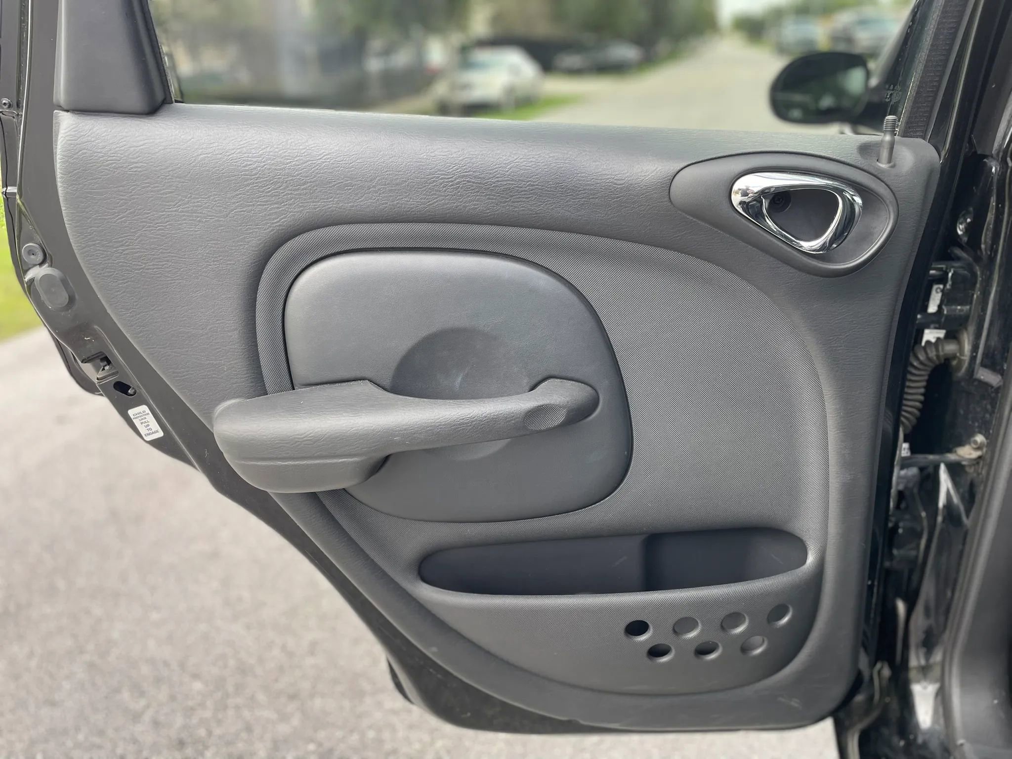 Used 2003 Chrysler PT Cruiser GT image 27