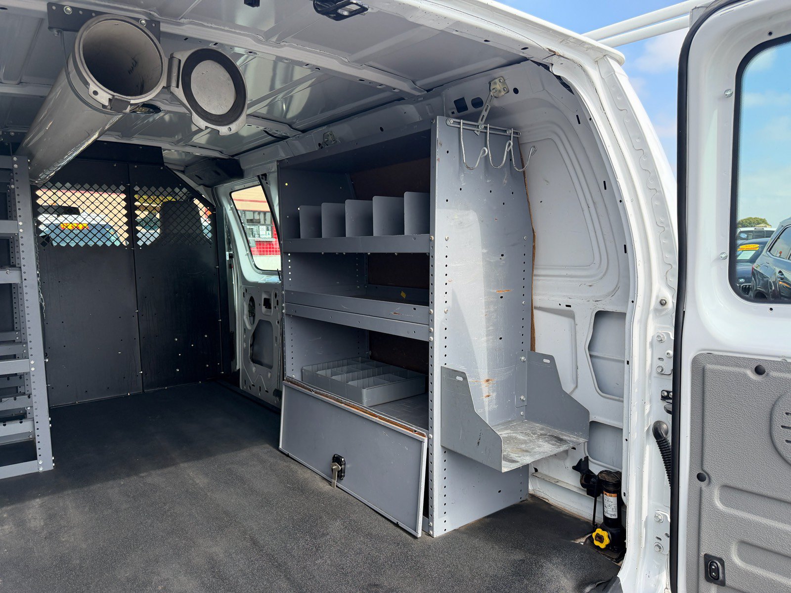 Used 2013 Ford E-150 and Econoline 150 w/ PWR Group RWD image 11