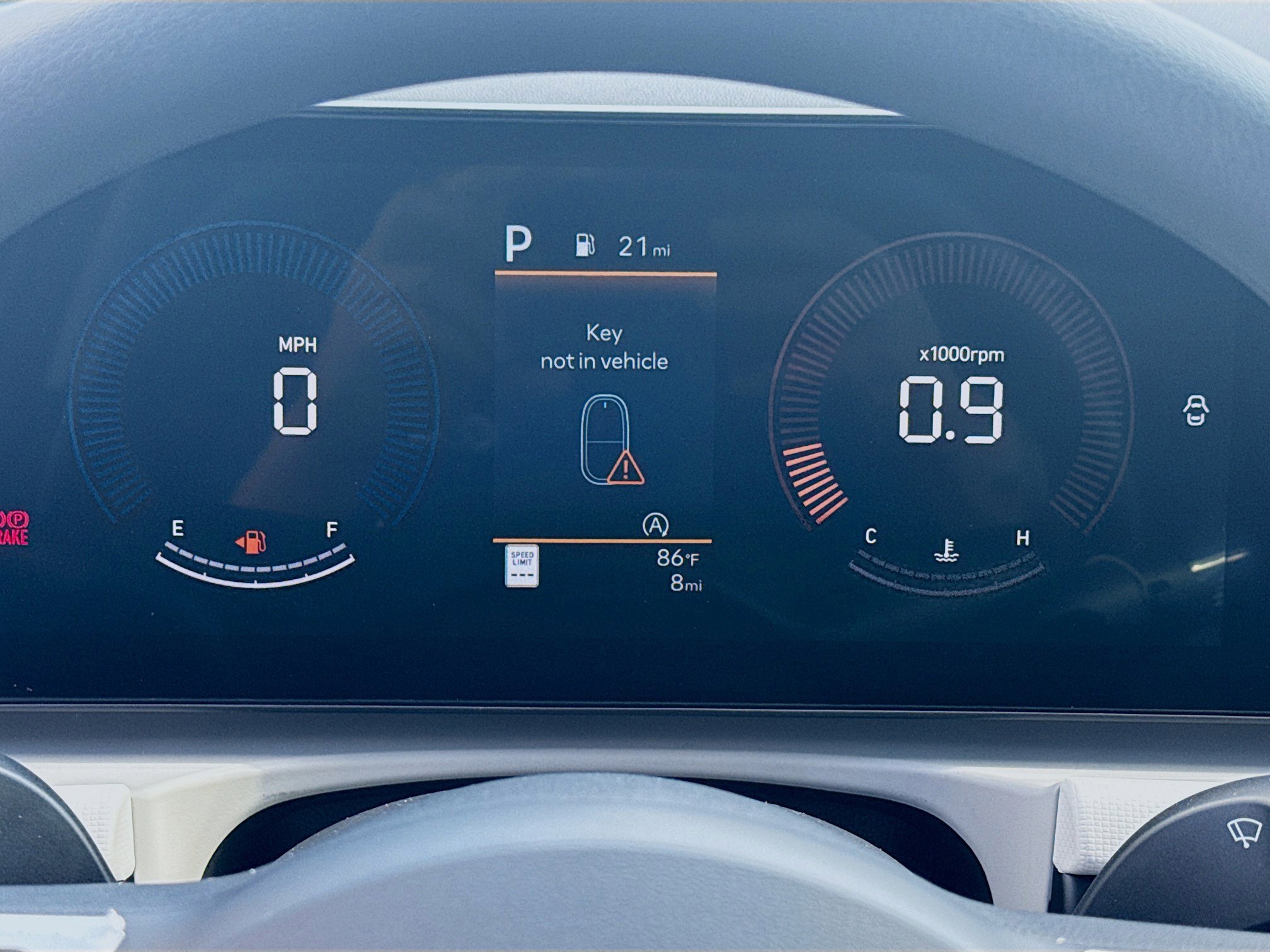 New 2026 Hyundai Tucson SEL FWD image 9