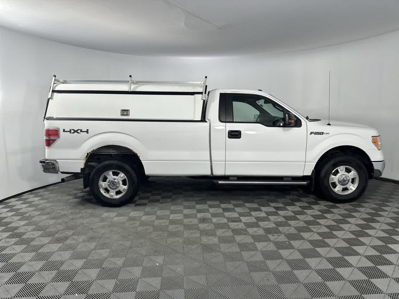 Used 2014 Ford F150 XLT w/ Equipment Group 301A Mid AWD/4WD image 9
