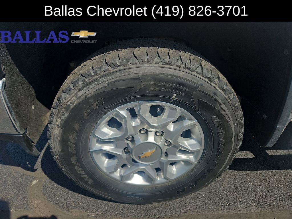 Used 2022 Chevrolet Silverado 3500 LT w/ Convenience Package AWD/4WD image 32