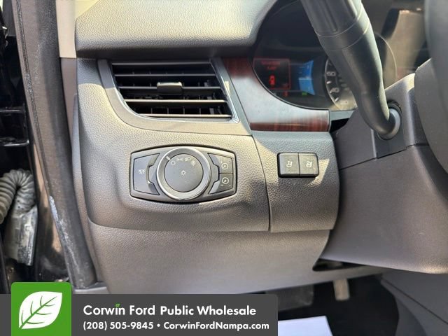 Used 2013 Ford Edge Limited AWD/4WD image 14