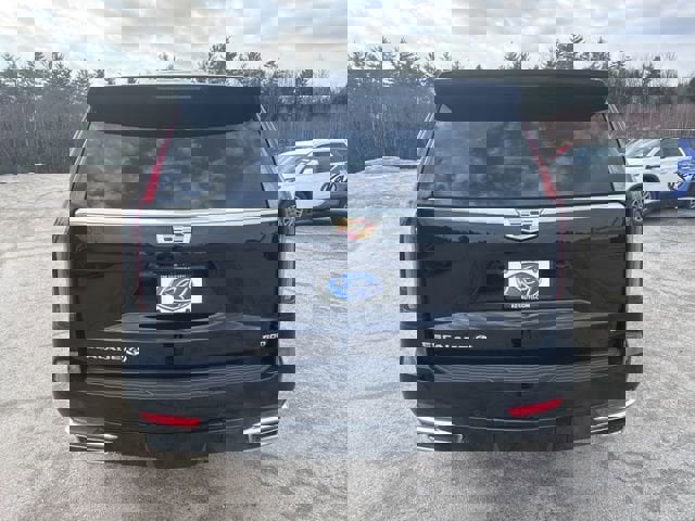 Used 2022 Cadillac Escalade Premium Luxury Platinum image 5