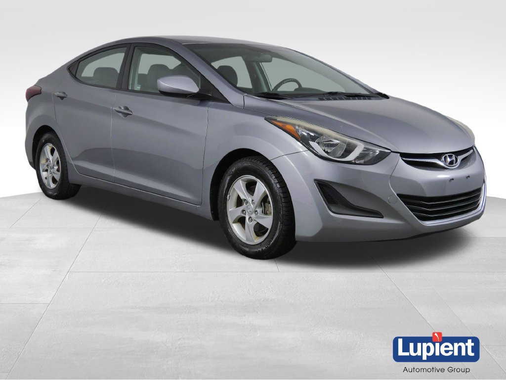 Used 2014 Hyundai Elantra SE FWD 360° Tour