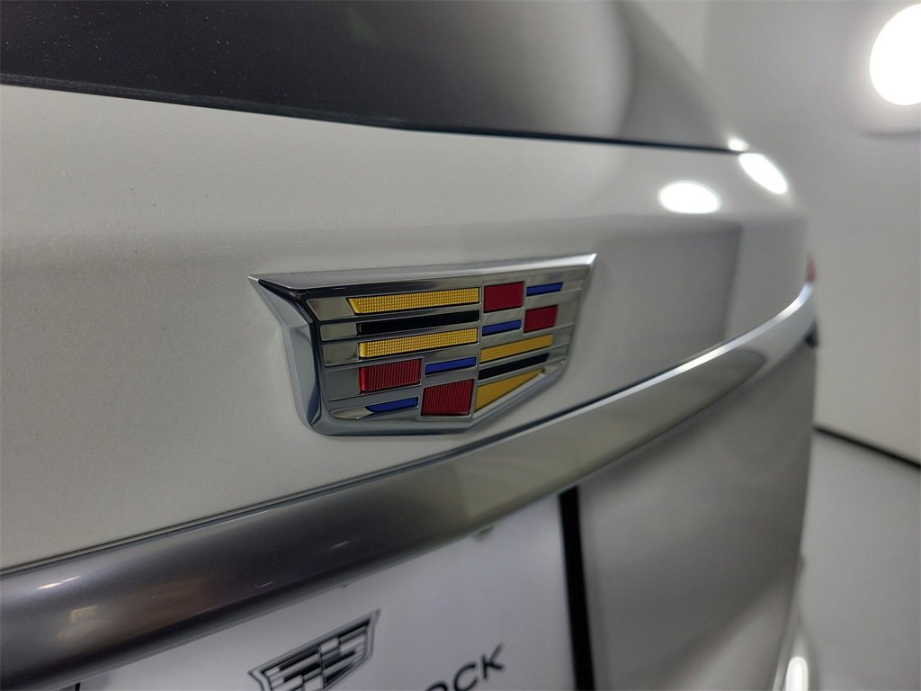 Certified 2024 Cadillac XT6 Premium Luxury w/ LPO, Floor Liner Package image 6