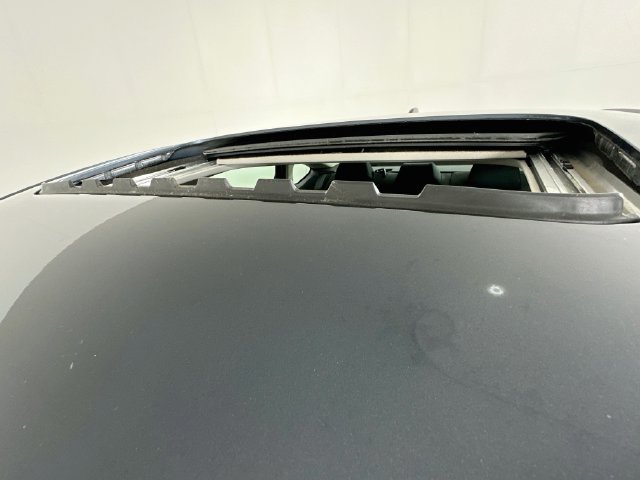 Certified 2023 Honda Accord EX image 9