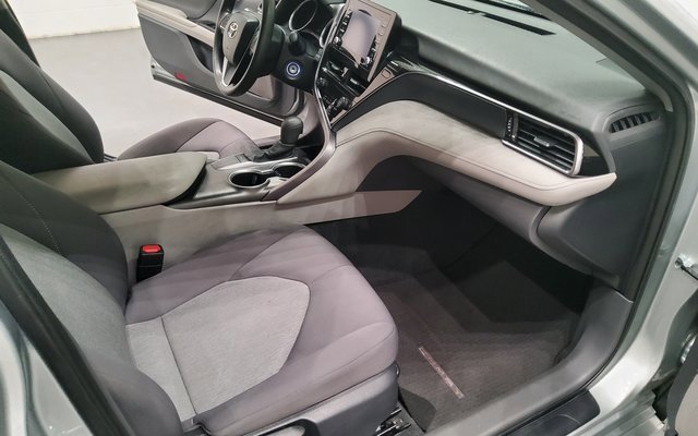 Used 2023 Toyota Camry LE image 15