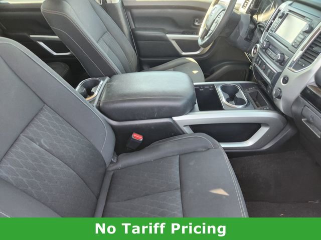 Used 2018 Nissan Titan SV w/ SV Convenience Package image 13