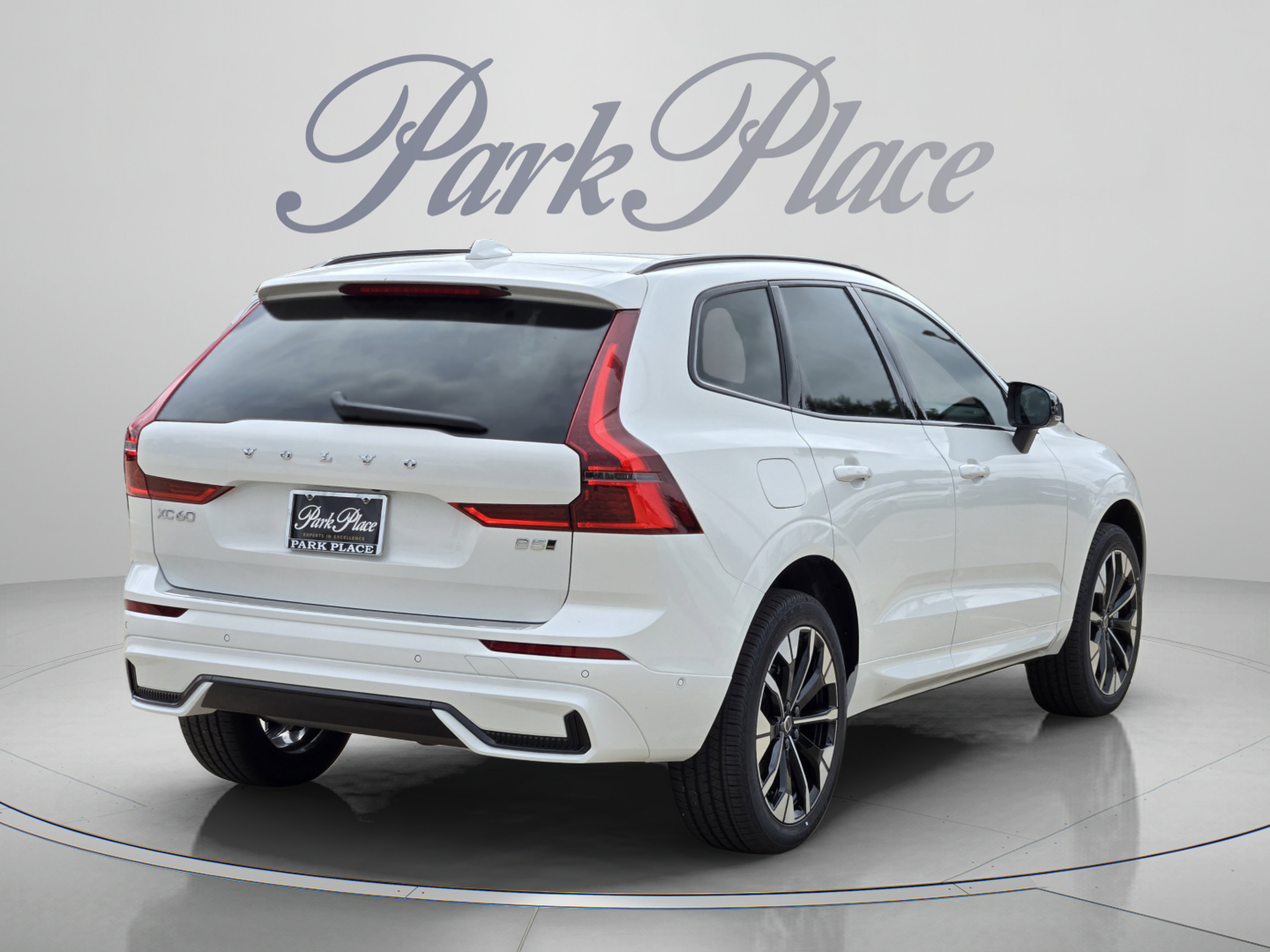 New 2026 Volvo XC60 B5 Plus w/ Protection Package Premier AWD/4WD image 6