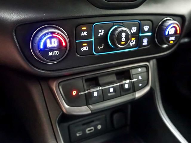 Used 2022 GMC Terrain AT4 AWD/4WD image 19