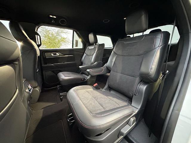 New 2026 Ford Explorer ST image 25