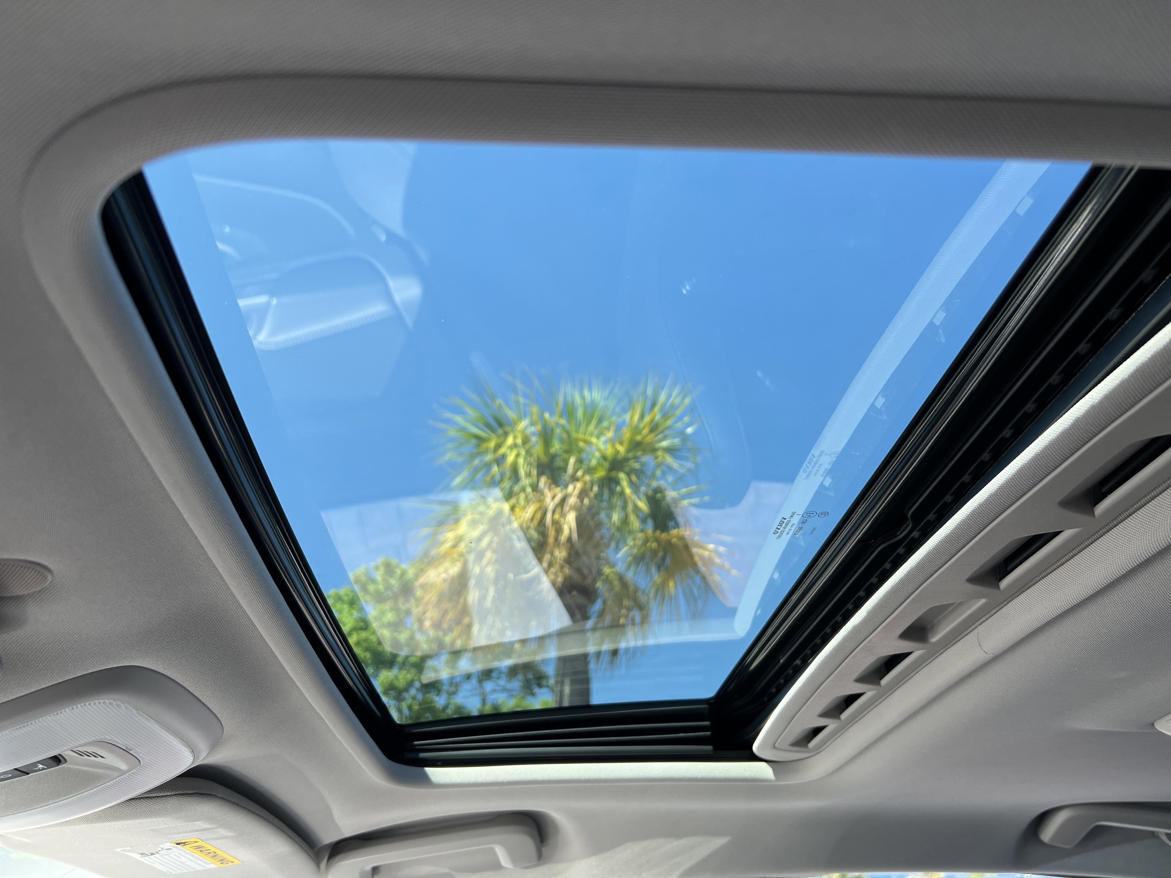 Used 2018 Volvo S60 T5 Inscription image 28