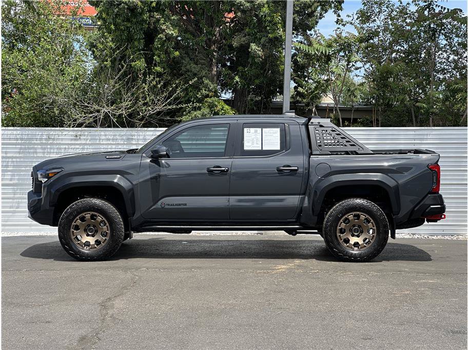 Used 2024 Toyota Tacoma 4x4 Double Cab Hybrid image 13