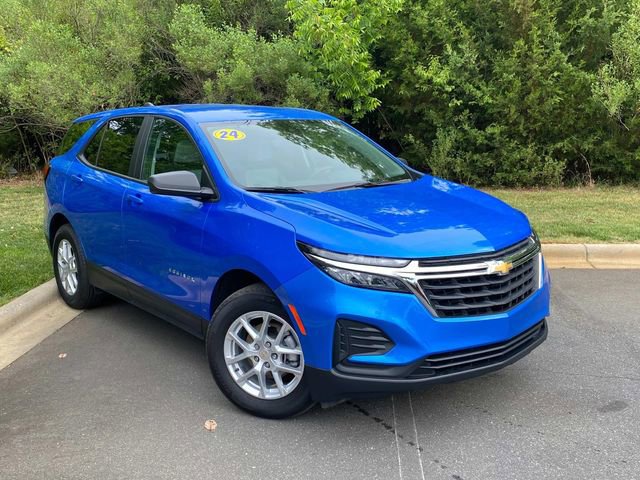 Used 2024 Chevrolet Equinox LS w/ LS Convenience Package