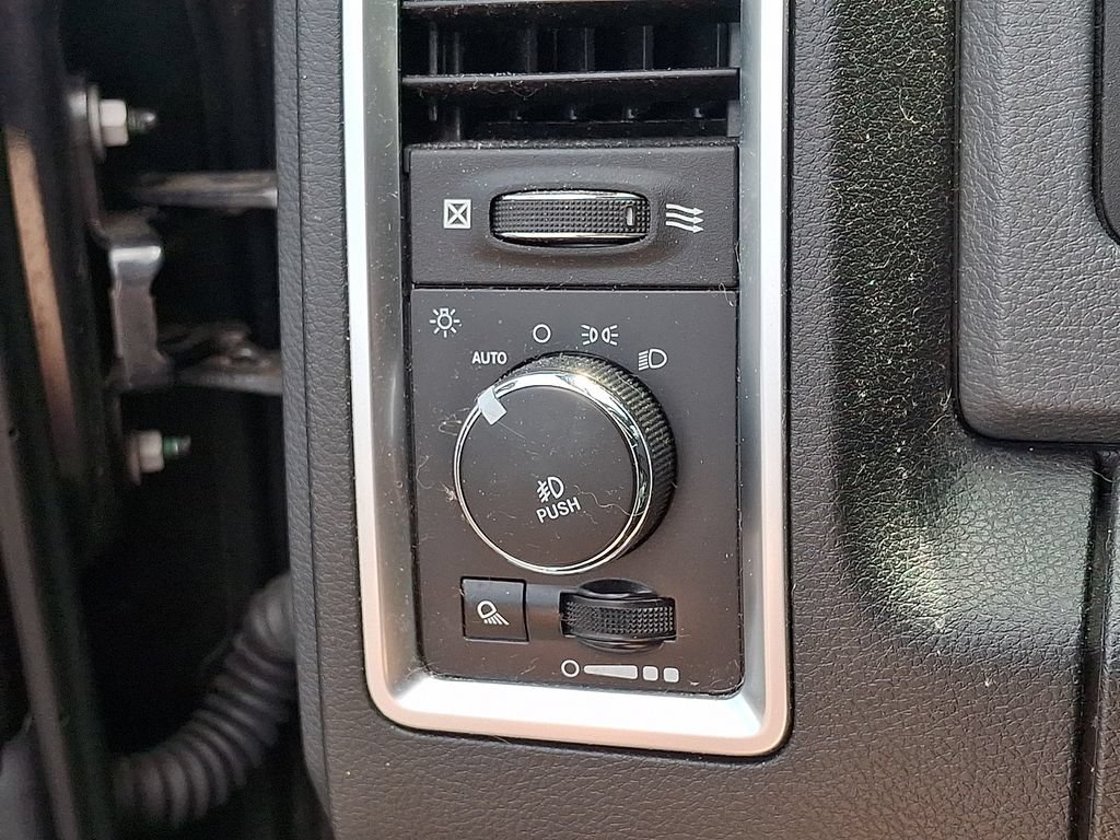 Used 2017 RAM 1500 Big Horn AWD/4WD image 25