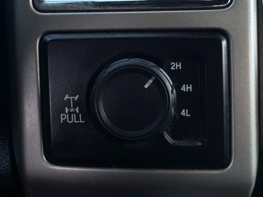 Used 2017 Ford F250 Lariat w/ Lariat Ultimate Package image 40