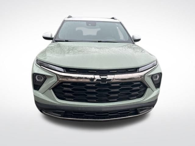 Used 2024 Chevrolet TrailBlazer ACTIV w/ Driver Confidence Package image 7