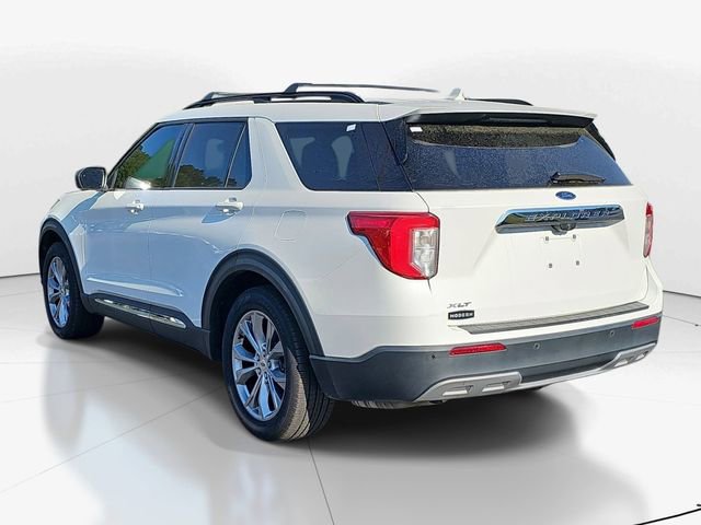 Used 2021 Ford Explorer XLT w/ Equipment Group 202A image 5