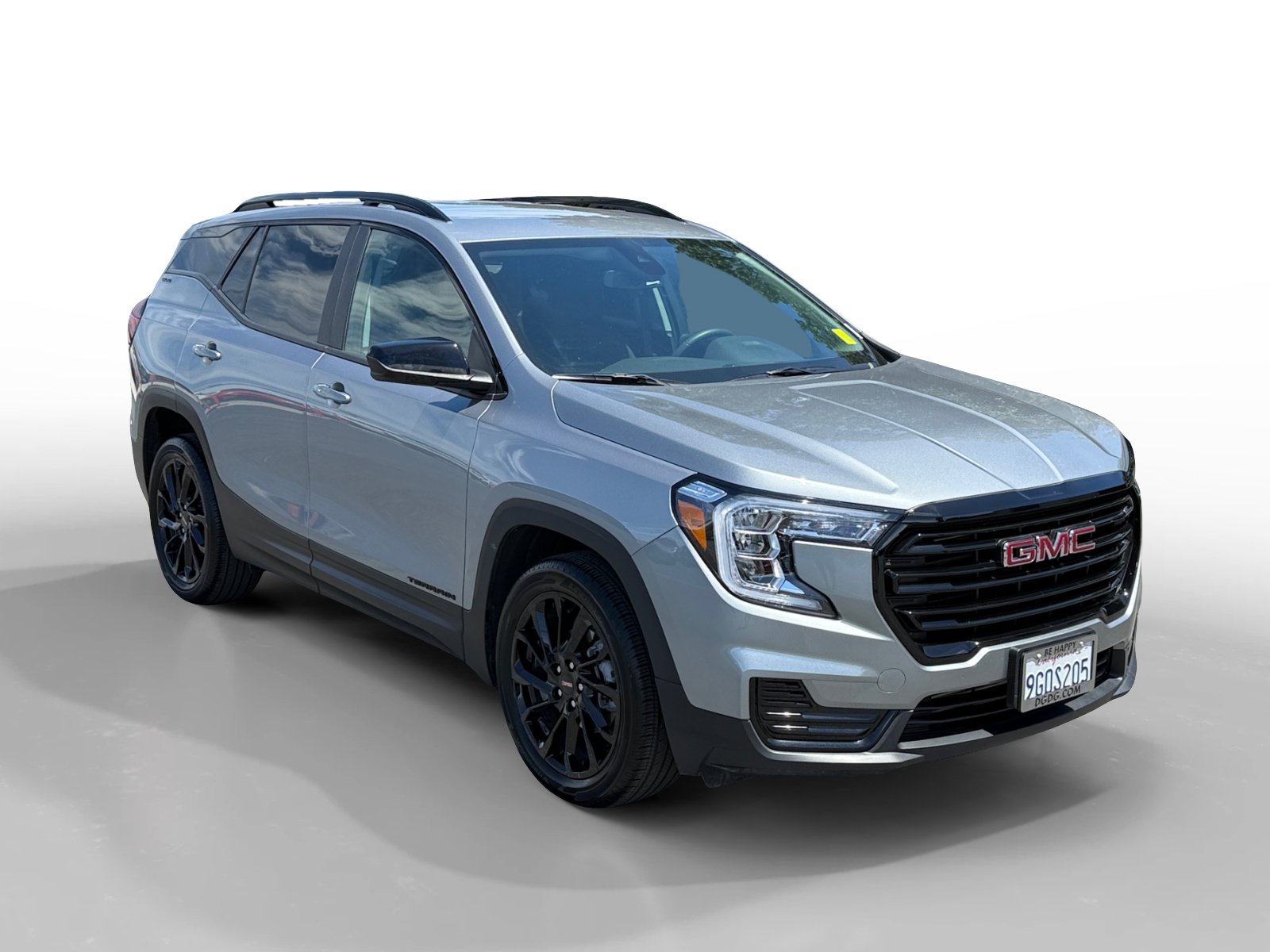 Used 2023 GMC Terrain SLE w/ Driver Convenience Package FWD image 7