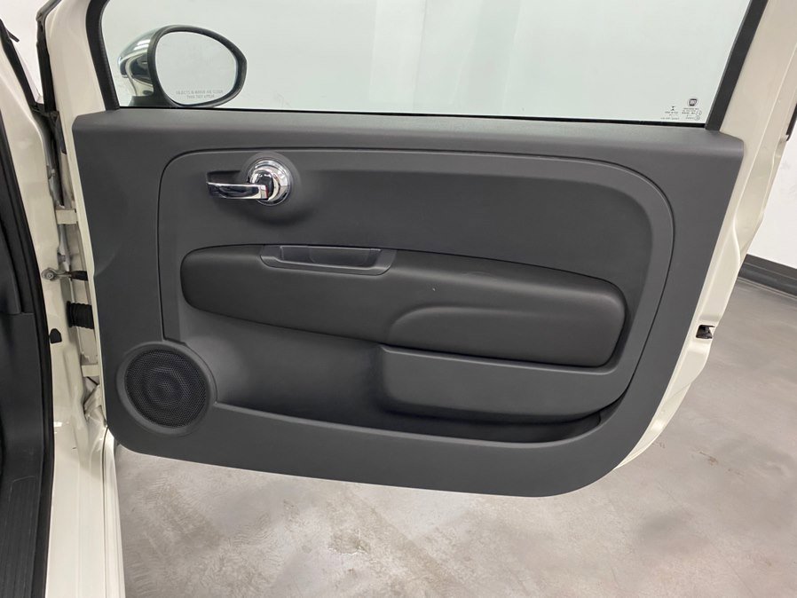 Used 2018 FIAT 500 Lounge image 38