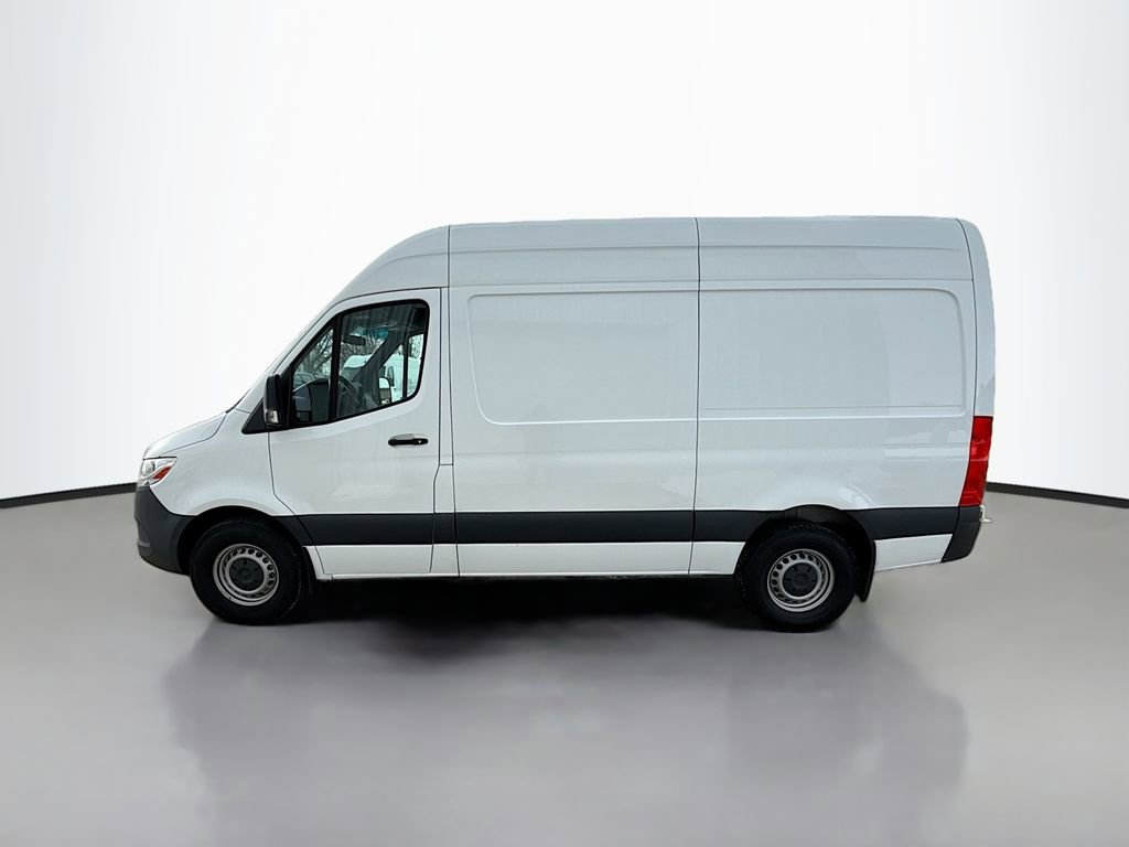 Used 2023 Mercedes-Benz Sprinter 144 Cargo image 4