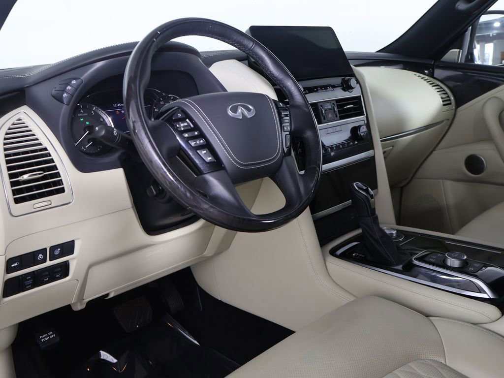 Used 2024 INFINITI QX80 Sensory w/ Cargo Package image 32