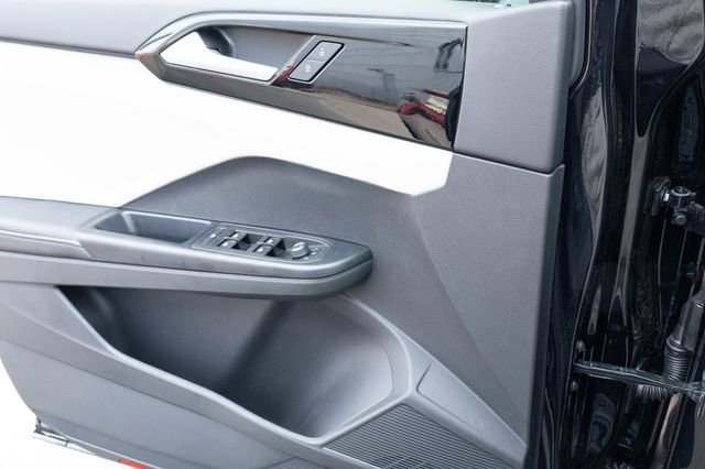 New 2026 Volkswagen Taos S image 25