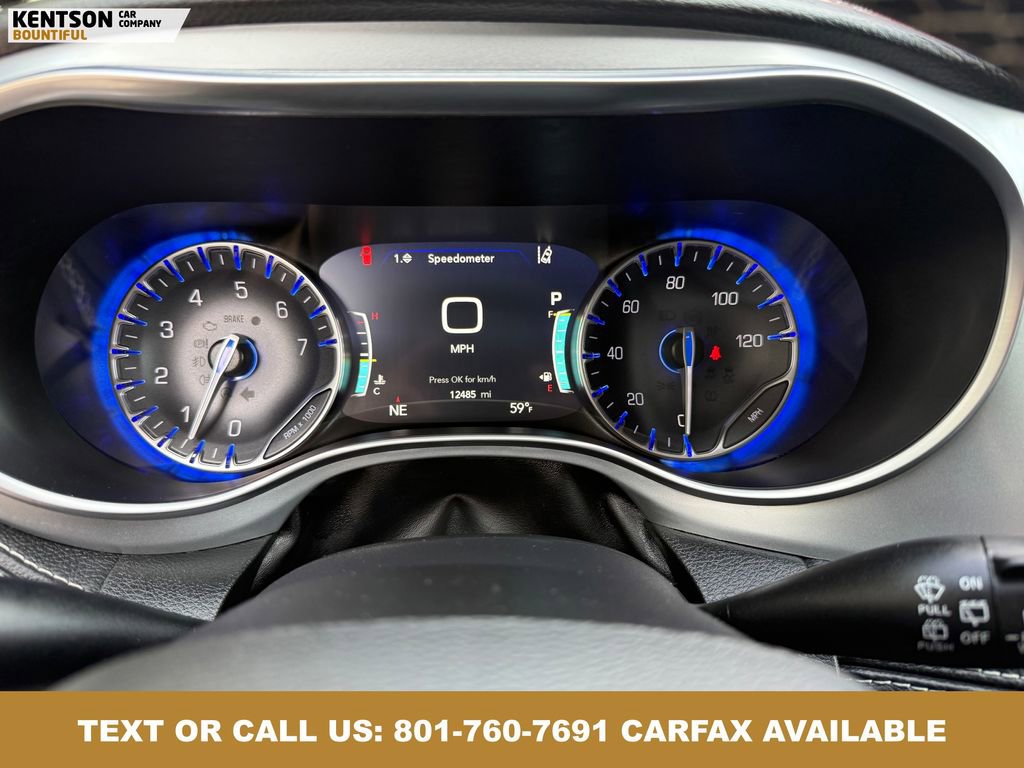 Used 2026 Chrysler Pacifica Limited AWD/4WD image 16