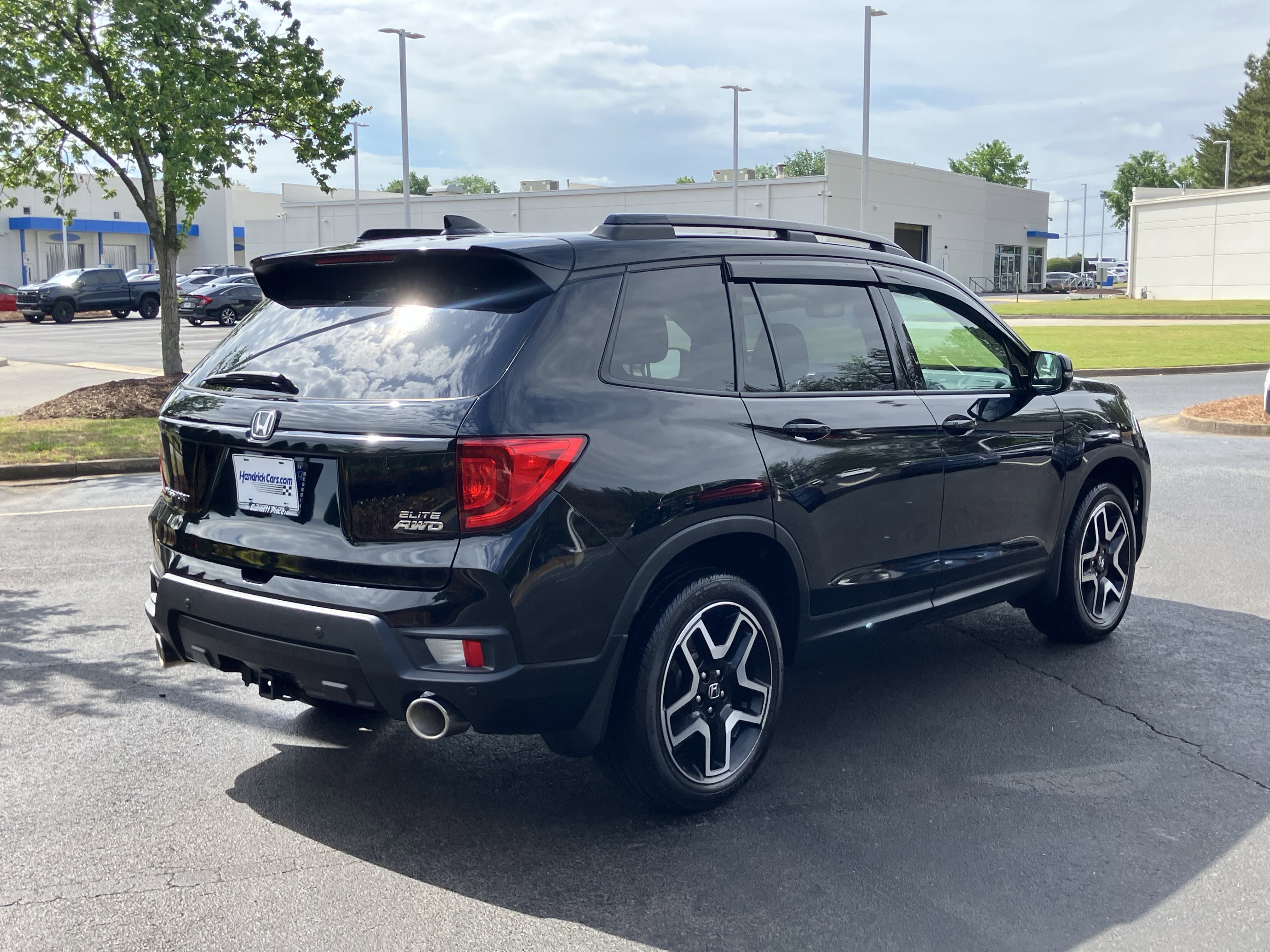 Used 2023 Honda Passport Elite image 10
