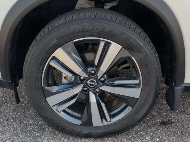 Certified 2023 Nissan Rogue SL AWD/4WD image 10