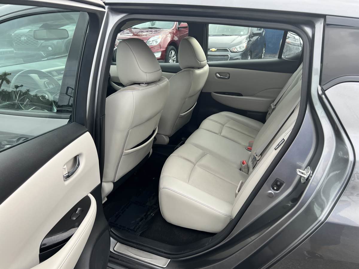 Used 2021 Nissan Leaf SL Plus FWD image 12