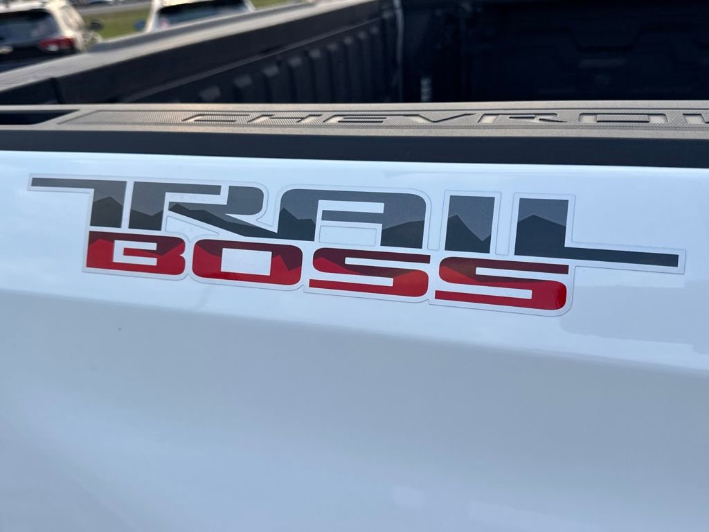 Used 2024 Chevrolet Silverado 1500 Custom Trail Boss image 17