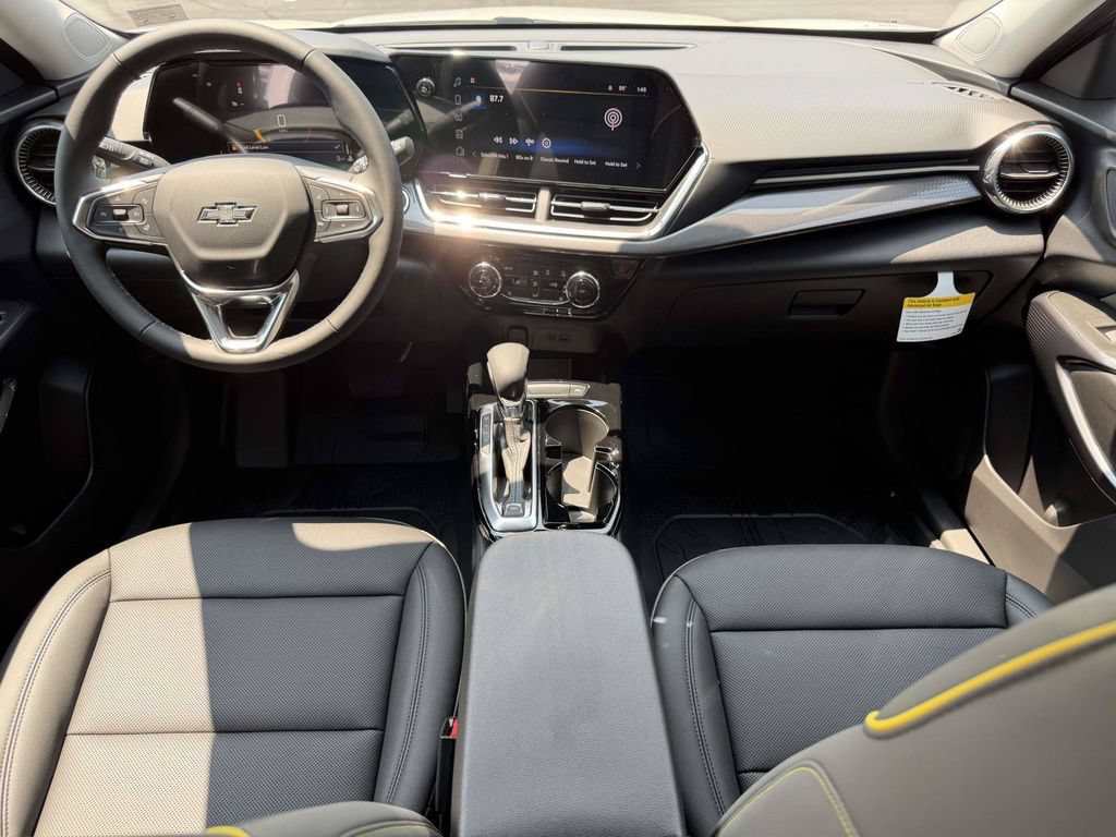 New 2026 Chevrolet Trax ACTIV FWD image 3