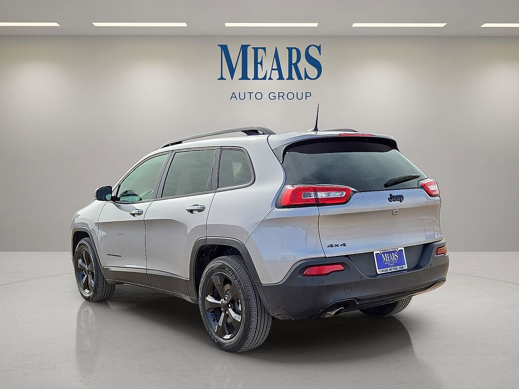 Used 2016 Jeep Cherokee High Altitude image 3