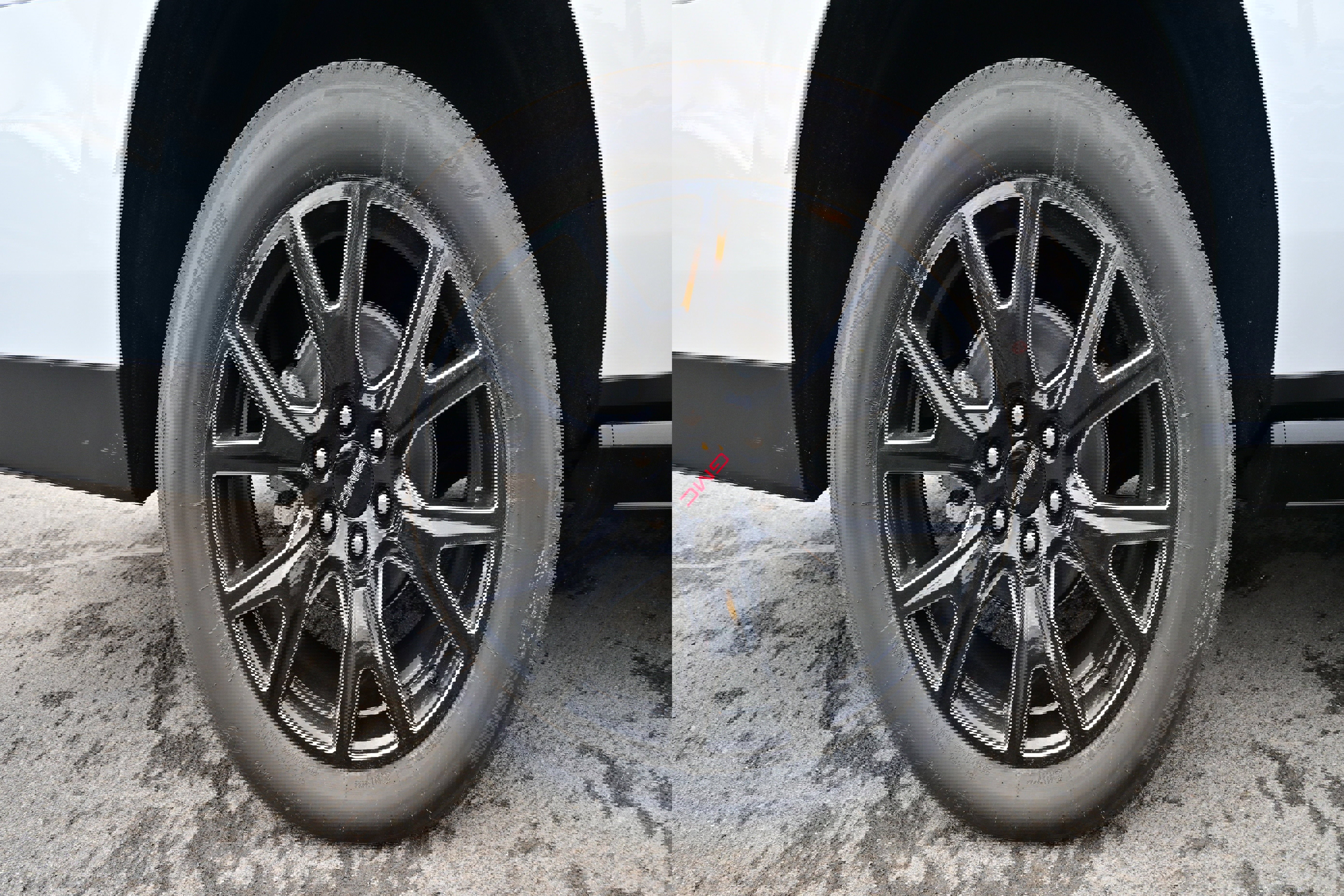 New 2026 GMC Yukon XL Denali w/ Denali Reserve Package image 9