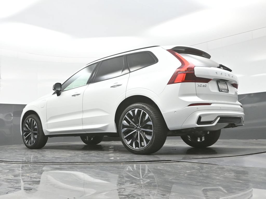 New 2027 Volvo XC60 T8 Ultra AWD/4WD image 30