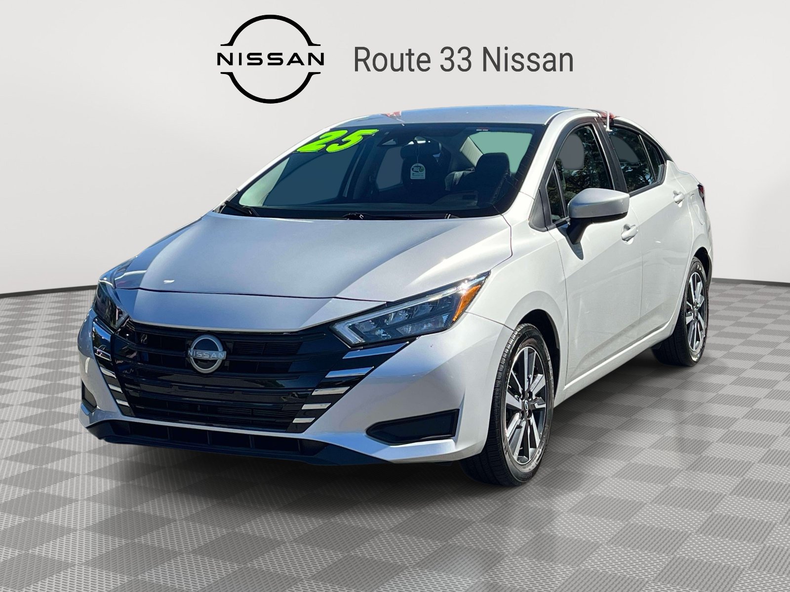 Used 2025 Nissan Versa SV FWD image 2